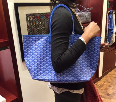 goyard handbags qatar.